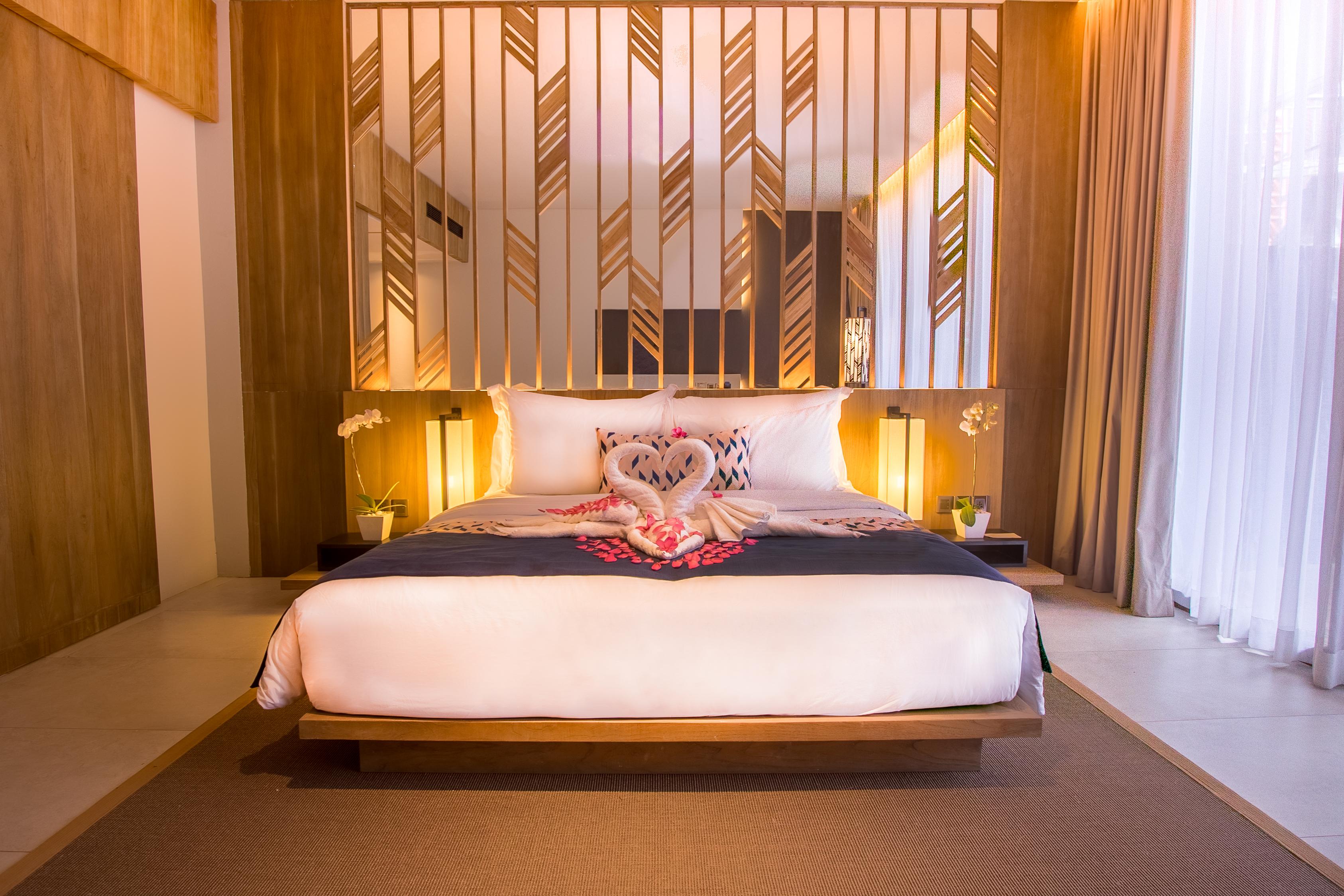 Katamaran Hotel & Resort Lombok Senggigi Dış mekan fotoğraf A bedroom at the hotel